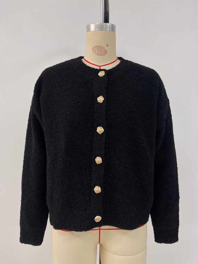 Round Neck Button Solid Color Sweater Knitwear