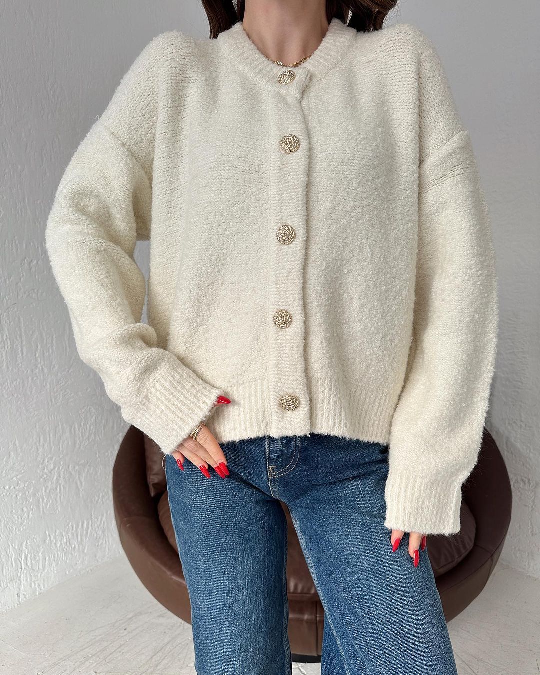 Round Neck Button Solid Color Sweater Knitwear